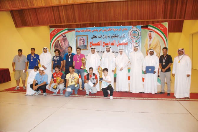 الدعيج والعتيبي والعصيمي مع الفائزين بالمراكز الاولى في الختام ﻿