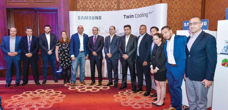 لقطة تذكارية بمناسبة اطلاق ثلاجة Twin Cooling Plus™ 