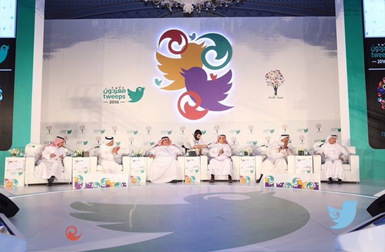 5 وزراء خليجيين يشعلون تويتر السعودية في "مغردون 2016"