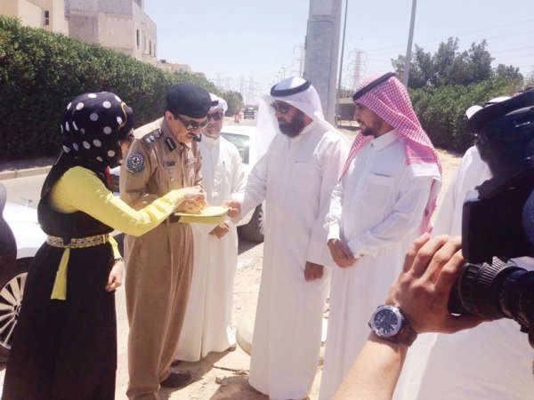 مانع العجمي والعقيد سعدون الخالدي خلال الجولة 