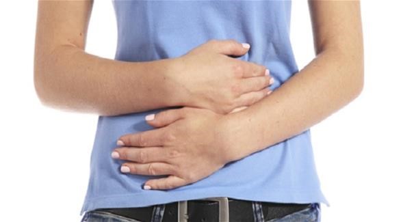10 علاجات طبيعية لإيقاف نوبات الإسهال