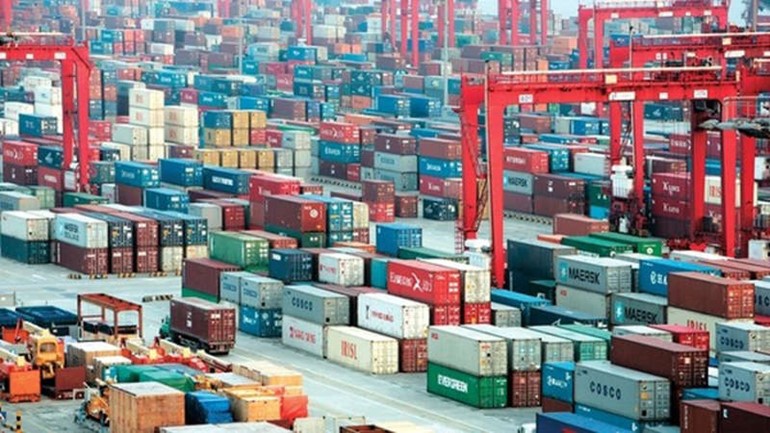 الصادرات الصينية ارتفعت لاكبر مستوى في 50 عاما﻿