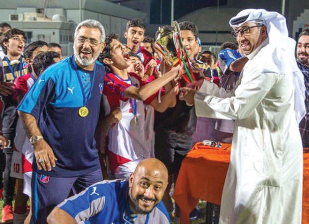 لاعبو الكويت متوجون باللقب 