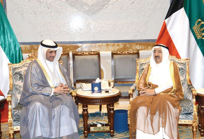 صاحب السمو الامير الشيخ صباح الاحمد مستقبلا رئيس مجلس الامة مرزوق الغانم ﻿
