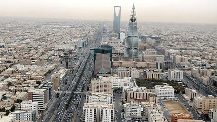 السعودية: مجلس الوزراء يوافق على رؤية "المملكة 2030"