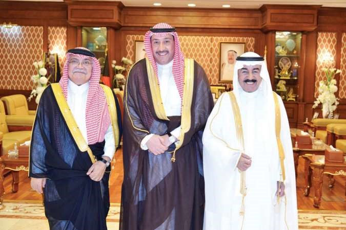 الشيخ فيصل الحمود وخالد بن راكان بن حثلين وسلطان بن سلمان ال حثلين ﻿