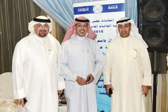 العميد عادل الحشاس وفاضل المندي وجمال النصرالله 
