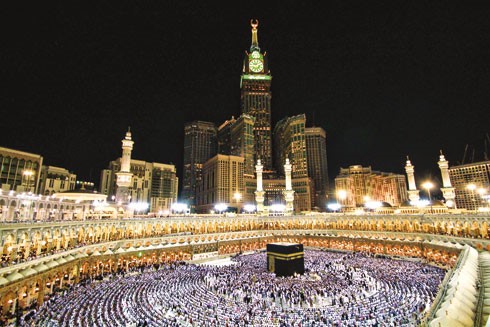 السعودية: إزالة 90% من أعمال المطاف المؤقت بالمسجد الحرام