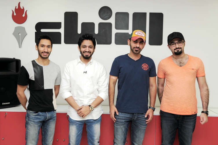 المخرج محمد الشريف ومساعد المخرج طلال الانصاري والمذيع وليد الزايد والمعد احمد الفرحان	هاني الشمري﻿