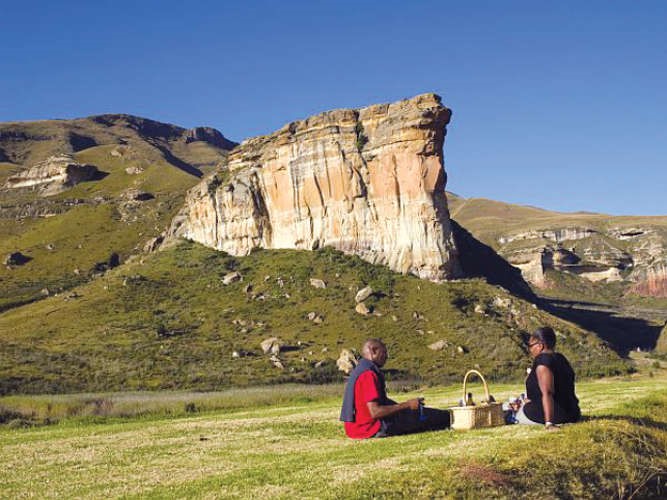 «جنوب أفريقيا».. عندما تجتمع المغامرة وسحر الطبيعة