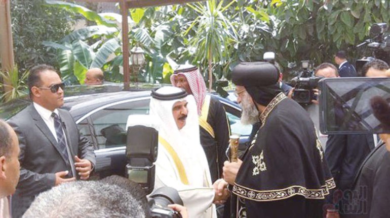البابا تواضروس مرحبا بالملك حمد بن عيسى 