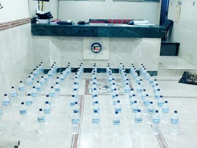زجاجات خمور تم ضبطها في المنقف﻿