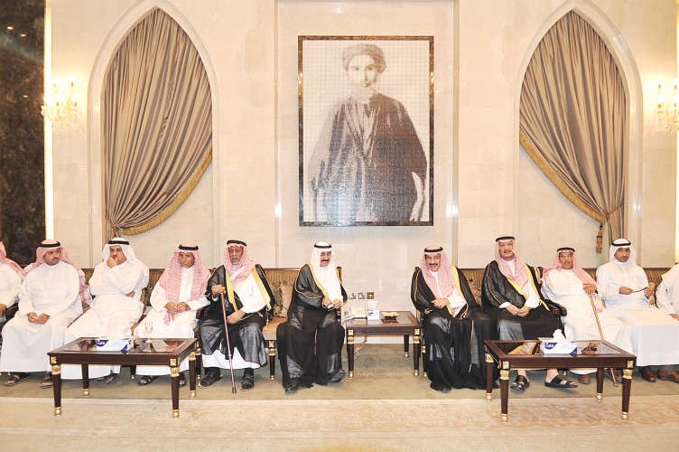 احمد الجربا وعدوان بن طوالة وتراحيب بن كروز وتني السبوق وعدد من الحضور ﻿