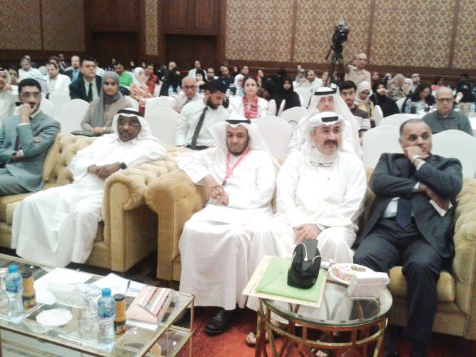 جانب من الحضور ودحمود الزعبي حاضرا