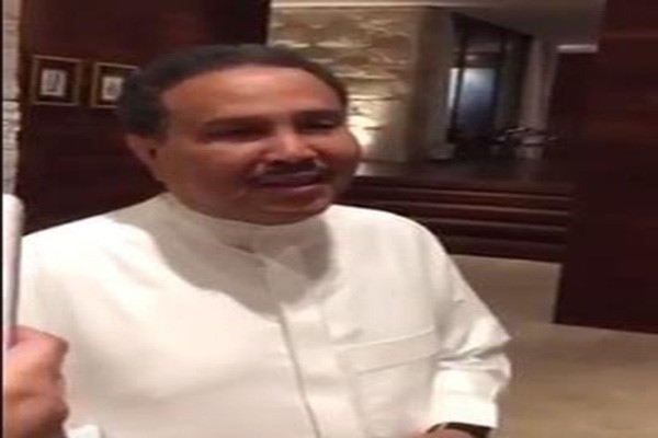 بالفيديو.. محمد عبده يتغنى بالأهلي: من محطة لمحطة شوفوا الأهلي يتخطى