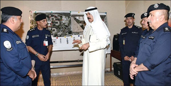 الشيخ محمد الخالد والفريق سليمان الفهد خلال الجولة التفقدية ريليش كومار