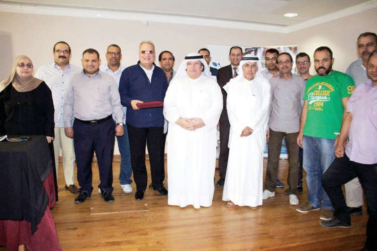 عماد النويري مع الحضور في امسية استديو الاربعاء﻿