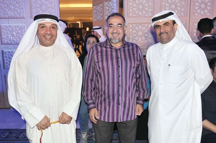 الزملاء مفرح الشمري واحمد ناصر وبدر الطراروة﻿