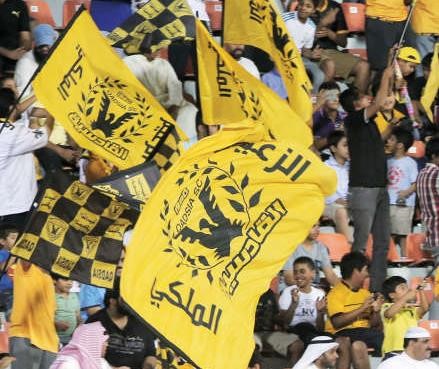 جمهور القادسية يتسبب في غرامة جديدة على النادي 	الازرقكوم﻿