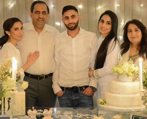 بالصور.. احتفل بزفاف شقيقته وخطفه الموت بعد ساعات