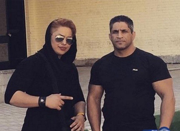 بالصور.. جسد أول ايرانية محترفة " كمال أجسام" غريب على الإيرانيات