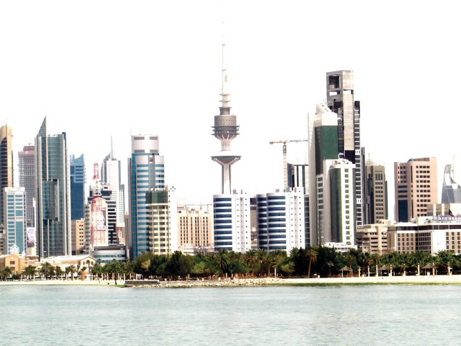 العقار التجاري يخالف الهبوط مرتفعا 10 في الربع الاول