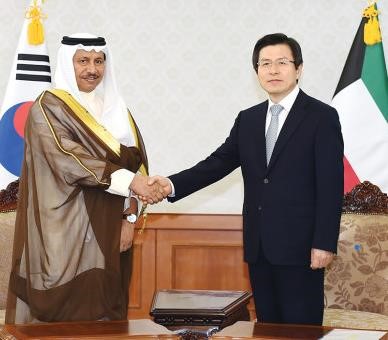 سمو رئيس الوزراء الشيخ جابر المبارك ورئيس وزراء كوريا هوانغ كيو ان ﻿