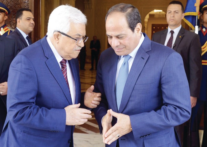 حوار بين الرئيسين عبدالفتاح السيسي ومحمود عباس	افپ﻿