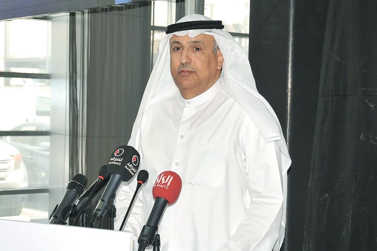 صالح البابطين متحدثا