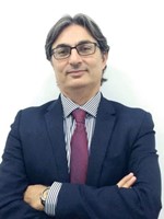عادل منذر