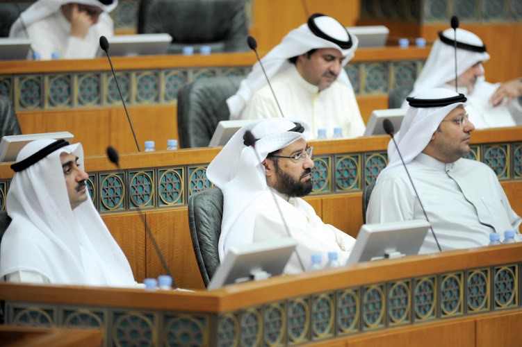 دعلي العبيدي ودعلي العمير وديوسف العلي