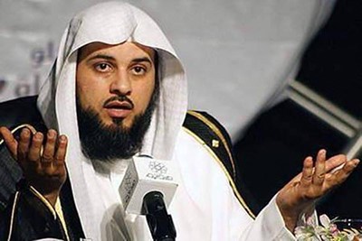 بالصور.. هل تسبب العريفي في طلاق رجل لزوجته بتويتر بسبب قيامها بعمل ريتويت للداعية؟