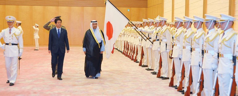 جانب من مراسم استقبال سمو رئيس الوزراء الشيخ جابر المبارك في اليابان﻿