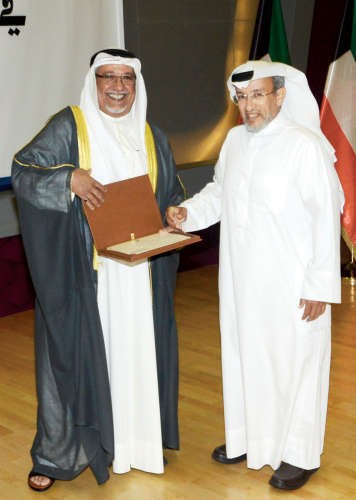الجراح كرّم متقاعدي الديوان الأميري: شكراً على تحمّل المسؤولية وصون الأمانة 