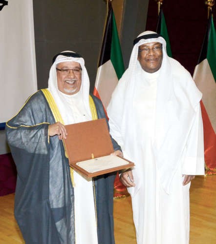 الجراح كرّم متقاعدي الديوان الأميري: شكراً على تحمّل المسؤولية وصون الأمانة 