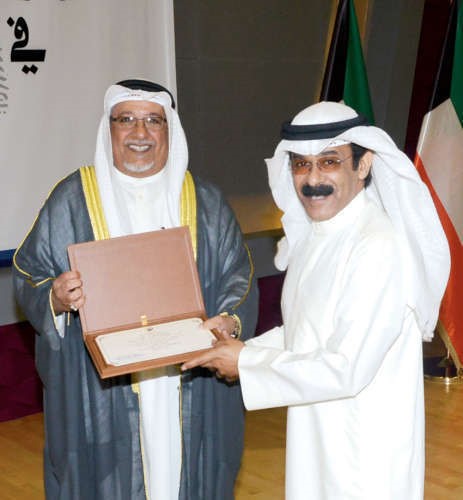 الجراح كرّم متقاعدي الديوان الأميري: شكراً على تحمّل المسؤولية وصون الأمانة 