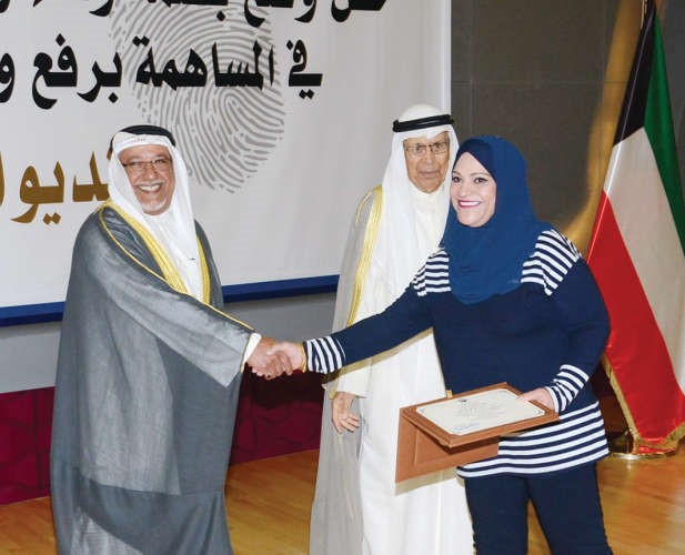 الجراح كرّم متقاعدي الديوان الأميري: شكراً على تحمّل المسؤولية وصون الأمانة 