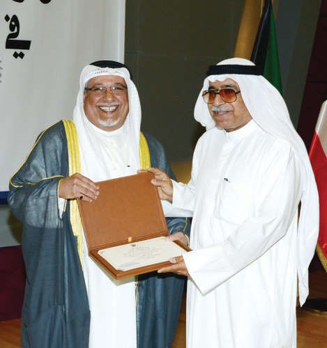 الجراح كرّم متقاعدي الديوان الأميري: شكراً على تحمّل المسؤولية وصون الأمانة 