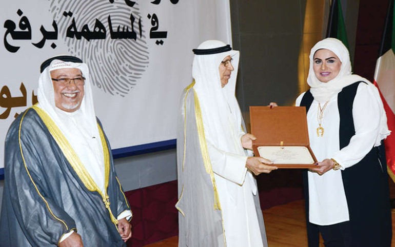 الجراح كرّم متقاعدي الديوان الأميري: شكراً على تحمّل المسؤولية وصون الأمانة 