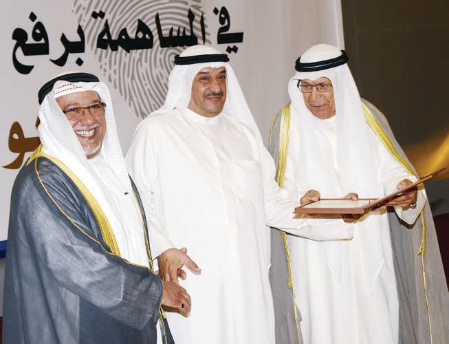 الجراح كرّم متقاعدي الديوان الأميري: شكراً على تحمّل المسؤولية وصون الأمانة 