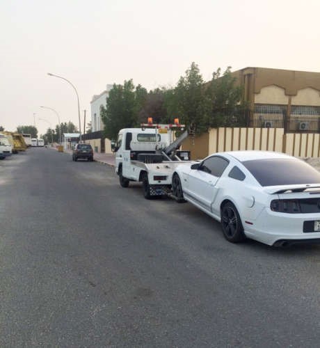 رفع احدى المركبات 
