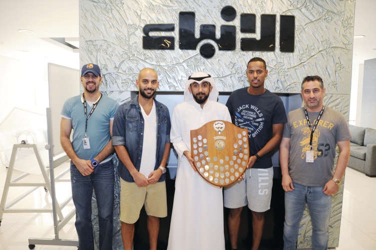 ابطال دوري اليد مع الزميلين سمير بوسعد ويعقوب العوضي هاني الشمري﻿