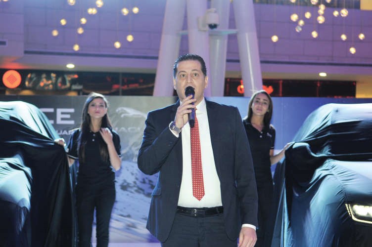 زياد بوشقرا مدير مبيعات جاكوار 