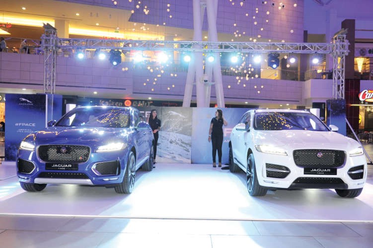 «الزياني» تكشف عن جاكوار F-PACE الجديدة كلياً