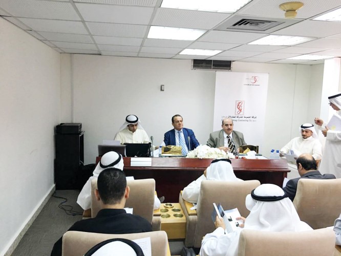 عبدالرحمن المعروف مترئسا الجمعية العمومية امس﻿