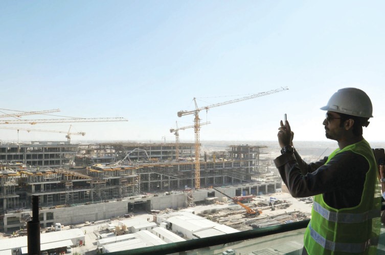 مستقبل واعد لسوق الانشاءات في الكويت رغم العوائق والصعوبات التي تعترض القطاع قاسم باشا