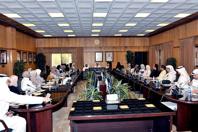 خلال ورشة عمل عن الية تطبيق خدمة اوراكل