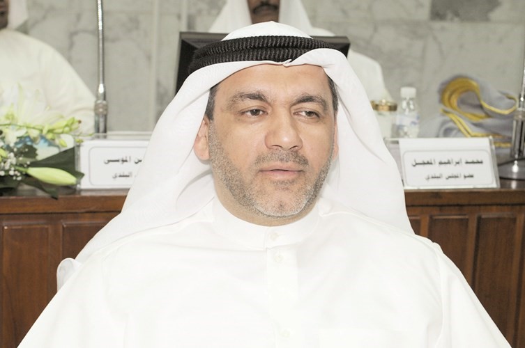 دحسن كمال
