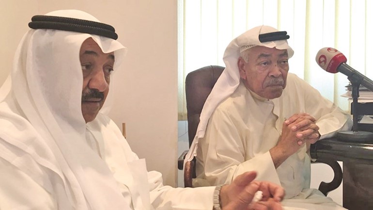 الفرج وعبدالله اثناء لقائهما مع الصحافة المحلية