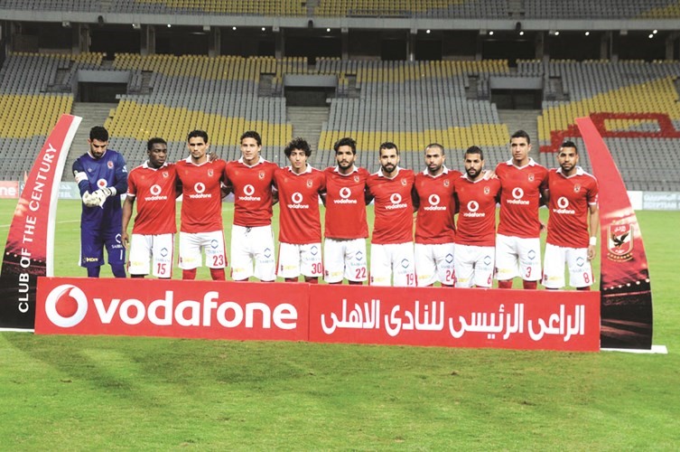 نجوم الاهلي يصلون الى دبي استعدادا لمواجهة روما في ستاد هزاع بن زايد في مدينة العين بابوظبي